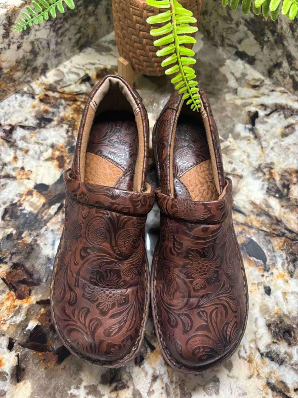 boc Women's  Brown Embossed Leather Clogs